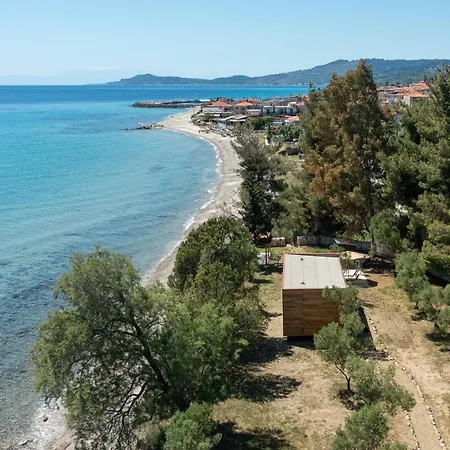 مكان تخييم Ihouse نيا سكيوني